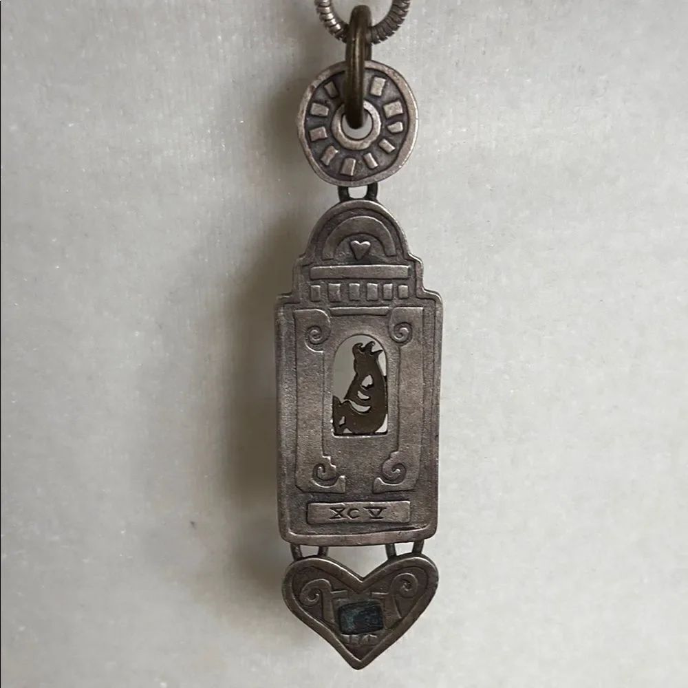 Chico’s necklace